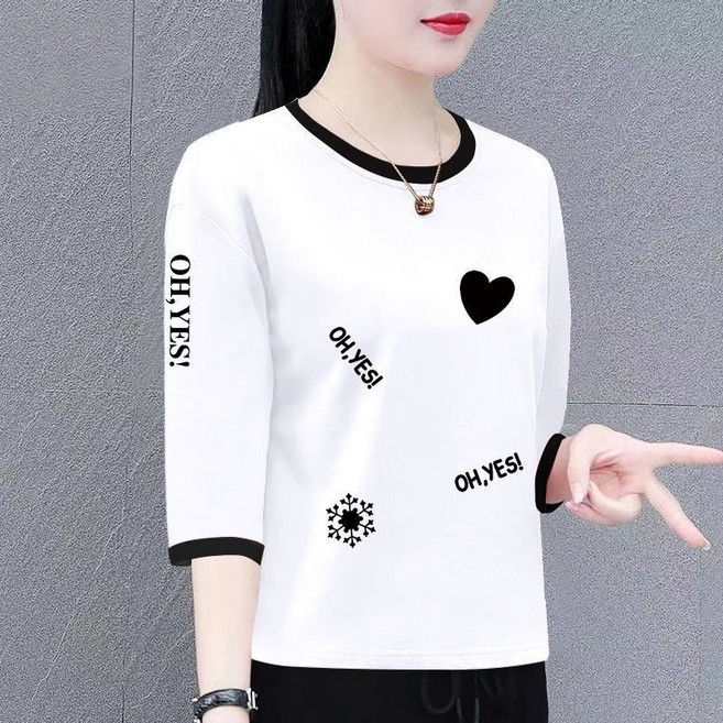 Makone 여성 순면 티셔츠 라운드넥 루즈핏 7부소매 하트 레터링 프린트 엄마옷 상의 티