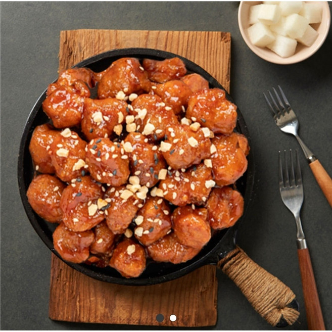 비건양념강정 대용량 1kg 베지닭강정 대포장 비건양념강정 콩고기 소스별도판매비건 베지믹스볼 비건강정베지 베지믹스양념 유기농콩고기 비건푸드 콩단백콩고기 베지치킨너겟 국산콩고기콩단백, 1개