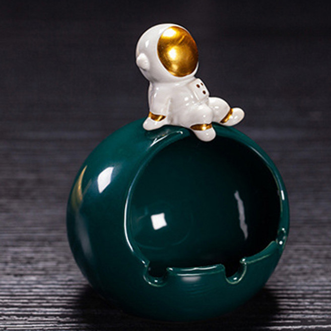 픽키몰 가정용 책상 인테리어 우주비행사 도자기 재떨이, 1개, 그린