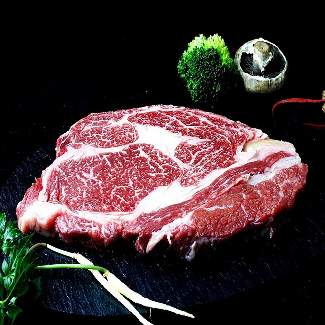 한푸짐 1등급 한우 구이용 300g / 꽃등심 치마살 갈비살 업진살 안창살 토시살 살치살, 1개, 한우꽃등심300g