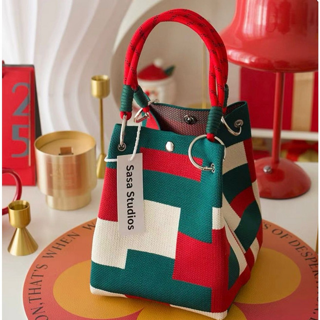 예쁜 여자 핸드백 손목 가방 니트손가방 에코백 캐주얼백 플라워 패턴가방 휴가철백 보조 여성 미니 소형 캔버스 손가방