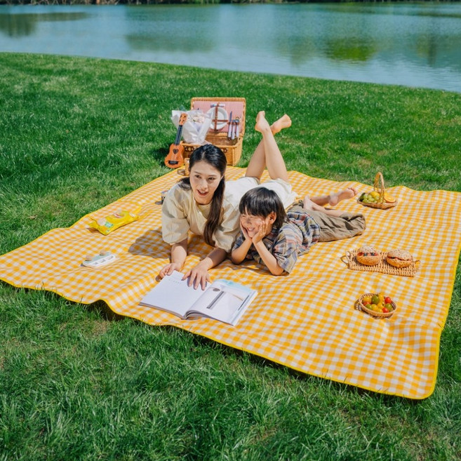 3중 원단 피크닉 매트 캠핑 매트 방수 방습 야외 매트, 노란색과 흰색 체크무늬