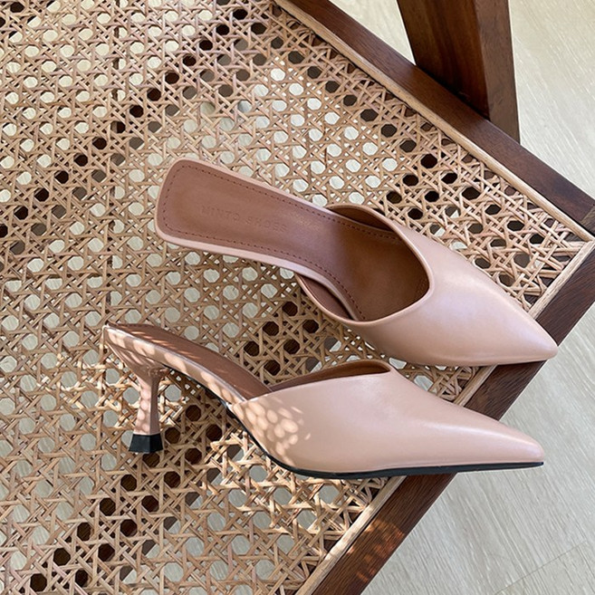 다미타니 7.2cm굽 뾰족코 베이직 뮬 힐 샌들 OCZ0370