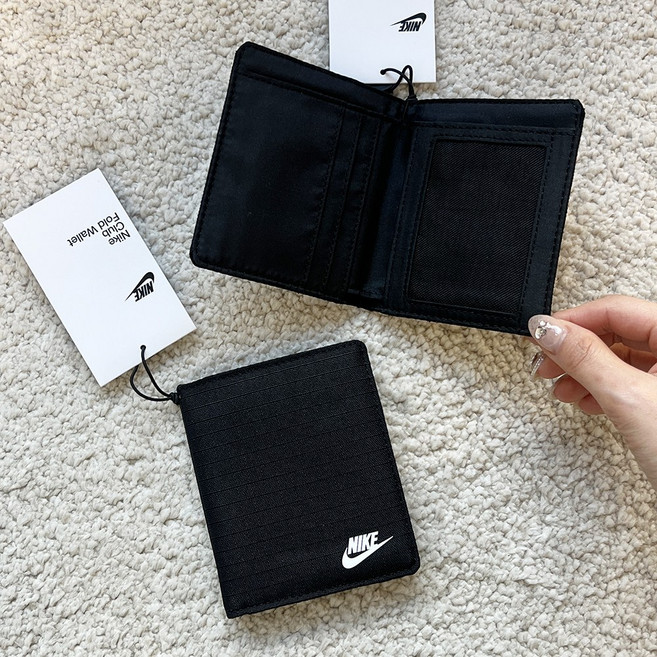(나이키정품) 나이키 지갑 카드 월렛 FOLD 지폐 수납 교통 카드 반지갑 명함 미니 슬림 학생증 초등 중학생 학생용, 1개, 블랙