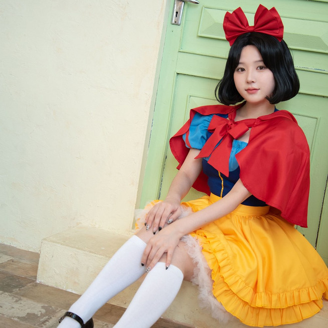 백설공주 코스튬 드레스 세트 성인용 할로윈 코스프레 의상 + 망토 포함