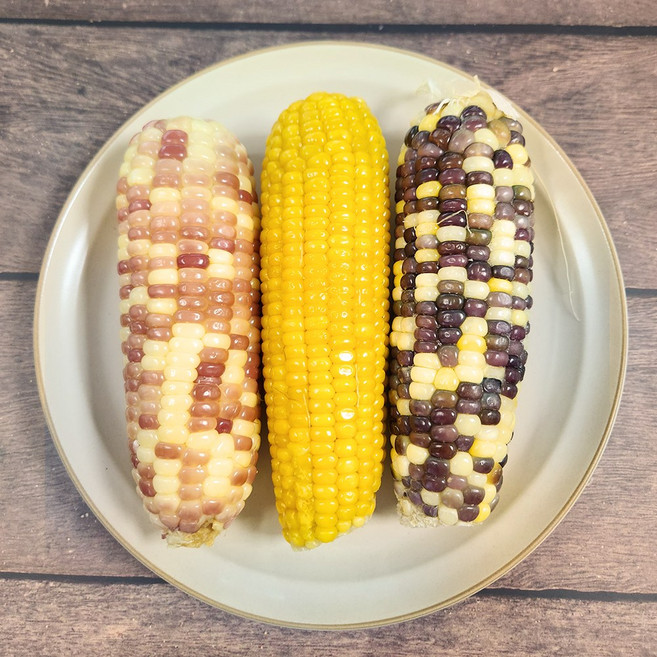 연하고 부드러운 냉동 찰옥수수 3종 홍찰 알록이 노랑이 중국산 방부제 화학조미료 착색료 NO, 1박스, 2kg