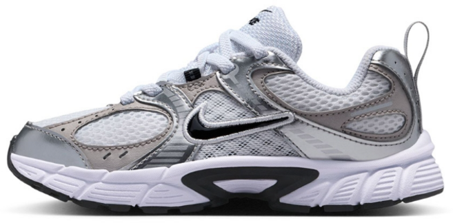 나이키 키즈용 순백 바디 & 스파클 메탈리카 포인트- Y2K 레트로 감성 가득한 러너