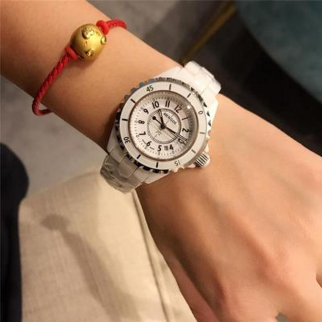 고급스러운 여성 화이트 세라믹 쿼츠 시계 큐빅 핑크 컬러 매치 캐주얼 패션 여성시계