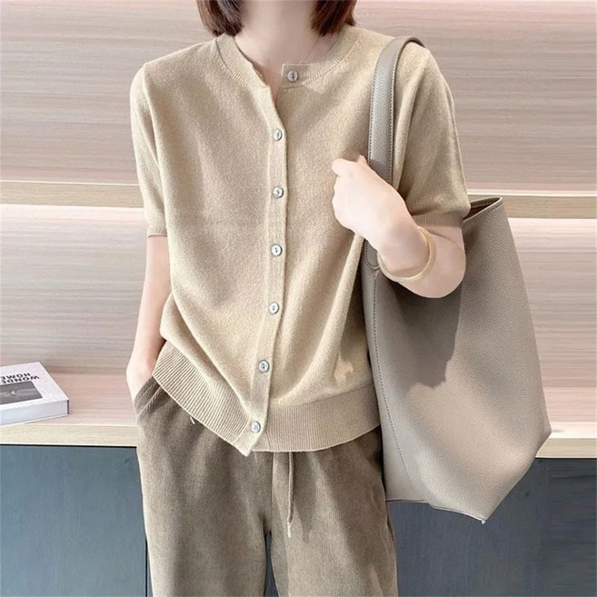 TKX 여성 반팔 니트 가디건 라운드넥 얇은 버튼 베이직 데일리 코디 사무실 출근용 신축성 좋은