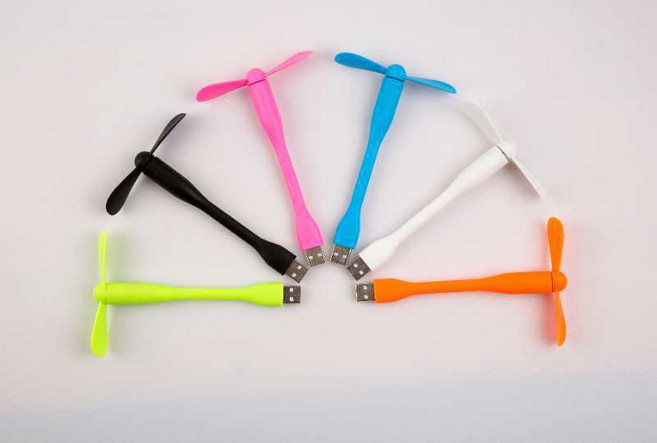 隨插即用 TPE材質 適用充電寶/辦公室/宿舍/旅遊, 隨機顏色, USB竹蜻蜓風扇