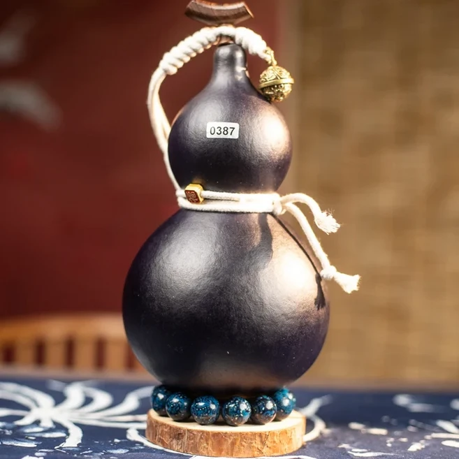 블랙 미스 우공(呉公) 와인병 비유산물 공예품 천연 옻칠 및 물 주입기 독특한 수집품, 04 0387 850ml