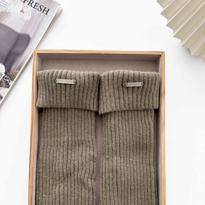 彈力字母金標針織堆堆襪套，直紋襪套，長靴套，JK風秋冬