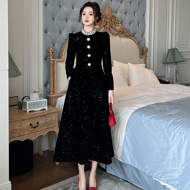 【名媛顯高】連衣裙 小黑裙 氣質連衣裙 收腰連衣裙 春裝連衣裙 鑲鑽裝飾 單排扣圓領 黑色中長款 聚會通勤必備, 黑色