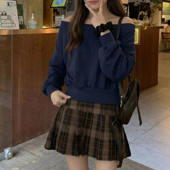 여성용 보트넥 오프숄더 크롭 맨투맨 어깨트임 긴팔 티셔츠 맨투맨