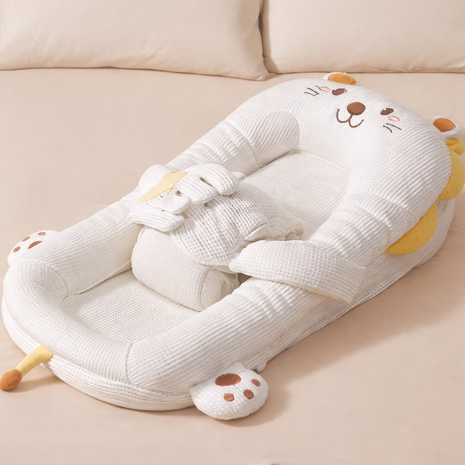 아기/신생아용 기울어진 베개, 귀여운 곰 인형 + 장난감 스탠드