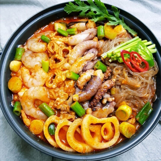 꼬막이네곡물창고 부산 낙지볶음 낙곱새 오징어 맛집 1.3kg, 1개
