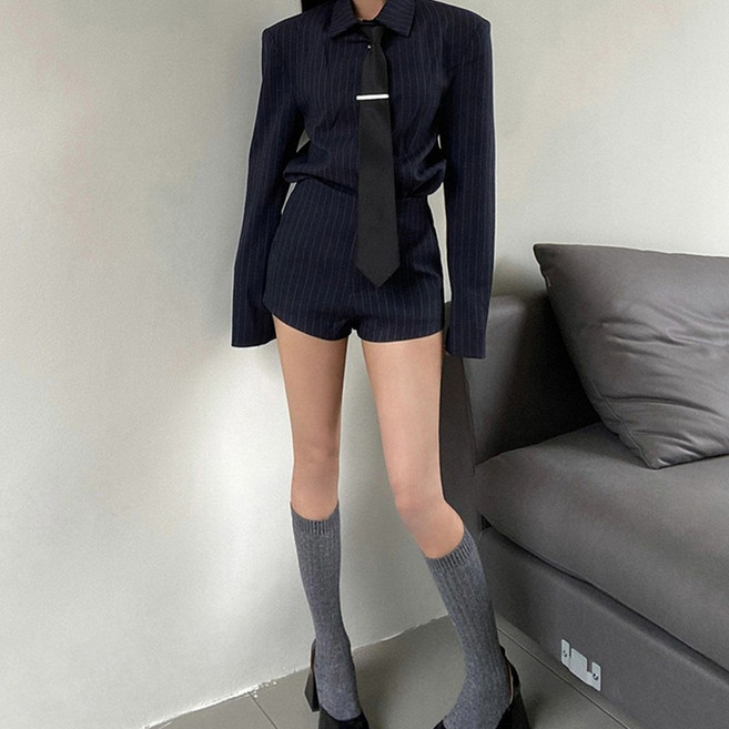 슬림소녀 여성 봄가을 세트 정장 상의 반바지 투피스 스트라이프 디자인 긴팔 패션 얇은