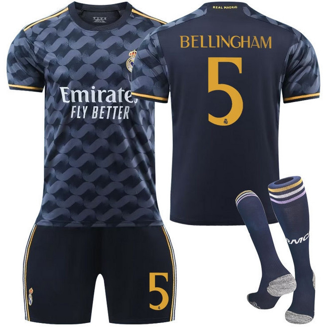 원정 유니폼 검정색