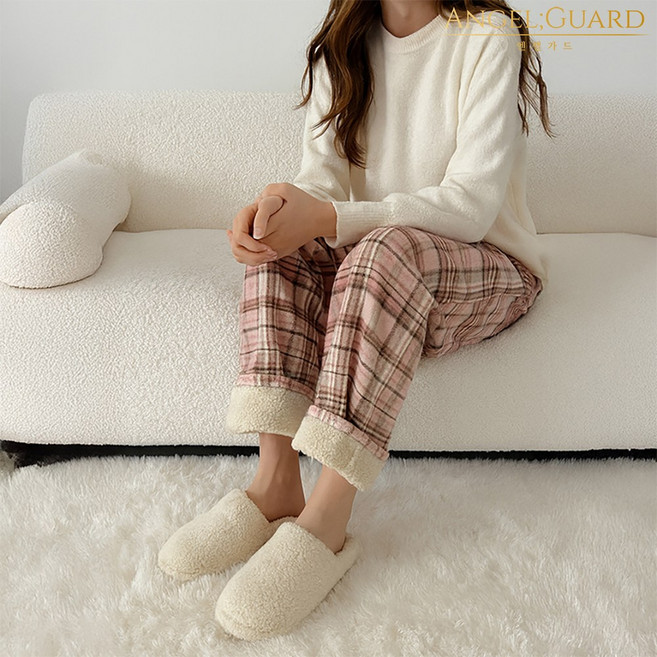 1+1 겨울 여자 뽀글이 양털 기모바지 체크바지 밴딩팬츠 츄리닝 여성 와이드핏 일자