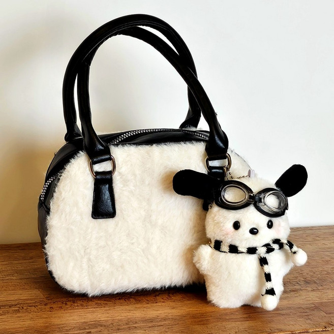 데이앤데이 미니 겨울 가방 에코퍼 보스턴 토트 백