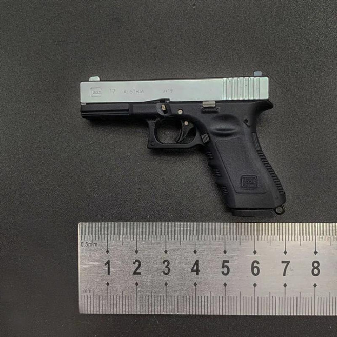 엠파이어 바이퍼 미니 메탈 쉘 팝업 건 모델 탈부착 키체인 군사 팬 수집품 선물, A. No metal box, 6. G17 Black Silver