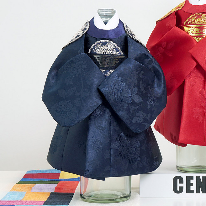 인테리어 소품 외국인선물 전통 남녀 한복 미니어처 신랑 신부 오브제 와인커버, HM01-NY(군청)