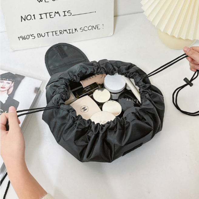 도목도목 1초 정리 끝 펼치면 화장대 줄만 당기면 정리되는 대용량 여행용 파우치