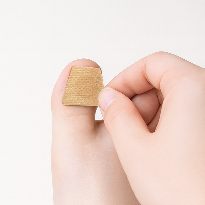 MSMULTIVERSE 어머 이렇게 달라질 줄 몰랐어 깨끗한 발톱 스티립 테이프 연화 케어 보호 시트 패치 스티커, 100개