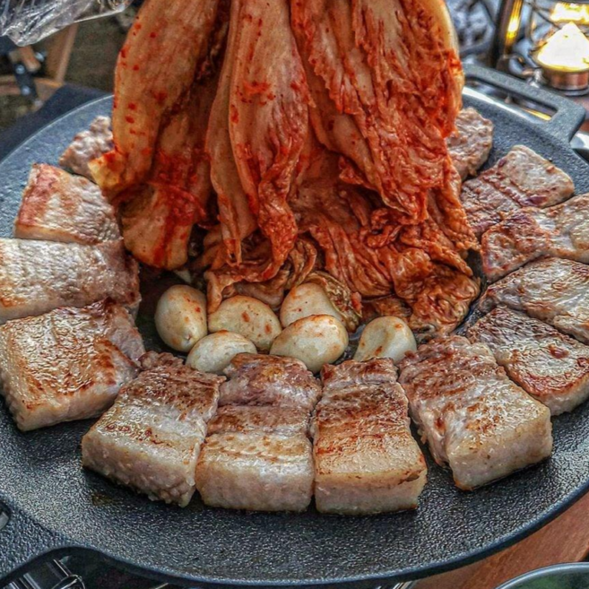잡내없는 암돼지 냉동 삼겹살 약 2cm 두툼 냉삼, 500g, 2개