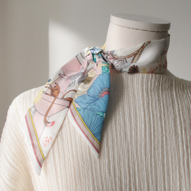 바비수 실크100 에이프릴 쁘띠 타이 스카프