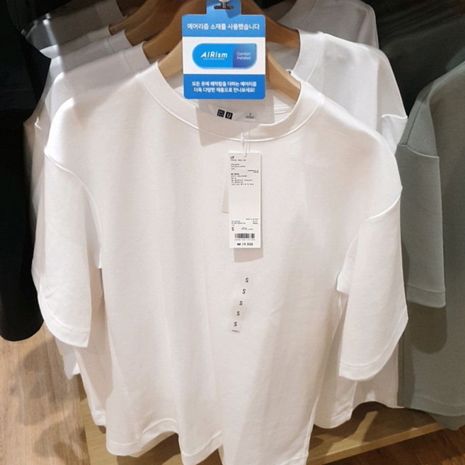 유니클로 유니클로 에어리즘 코튼 오버사이즈 크루넥 반팔 티셔츠 5부