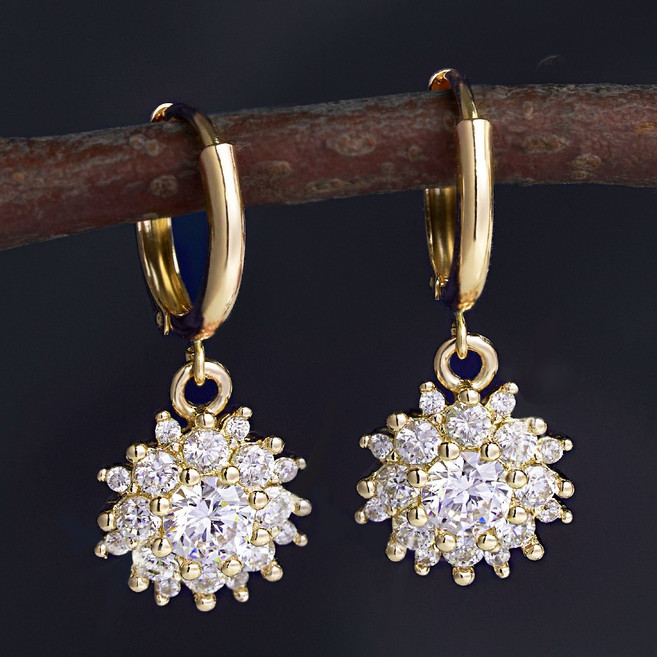 주리에떼 14K 18K 모이사나이트 엑설런트컷팅 GRA인증서 골드 헤라몬드 원터치 금 귀걸이