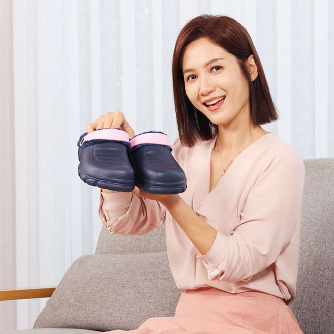 [TV홈쇼핑정품 인포벨]보폭스 발편한 보온 건강신발 여자 여성화 보아털 슬리퍼 겨울 샌들 쿠션 실내화