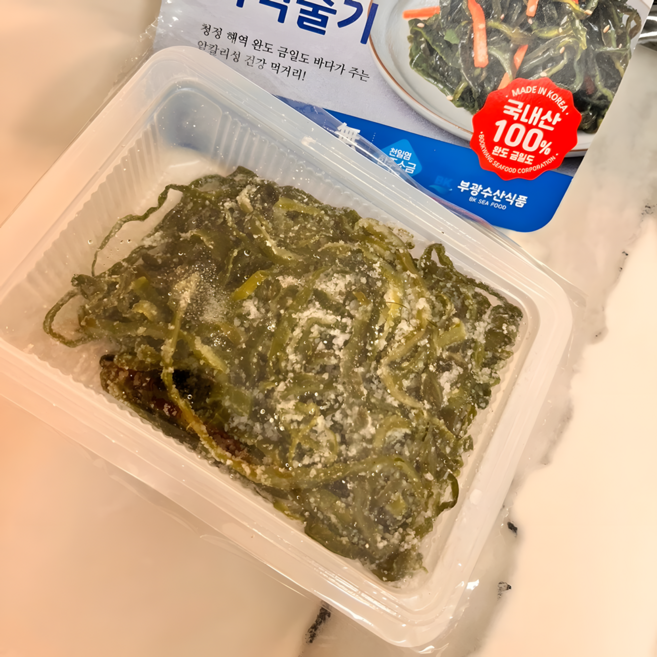 완도 산지직송 염장 햇 미역줄기, 1kg, 1박스