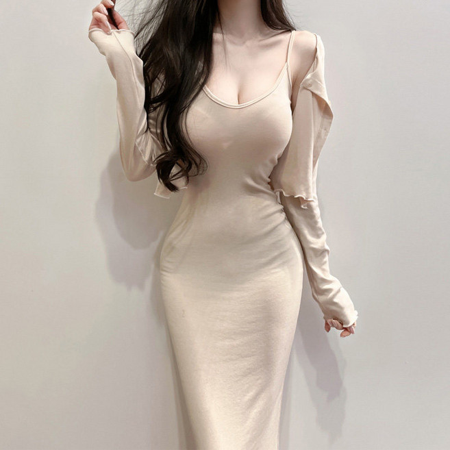 슬림 동탄룩 미시룩 여성 가을 슬릿 홀터넥 드레스 얇은