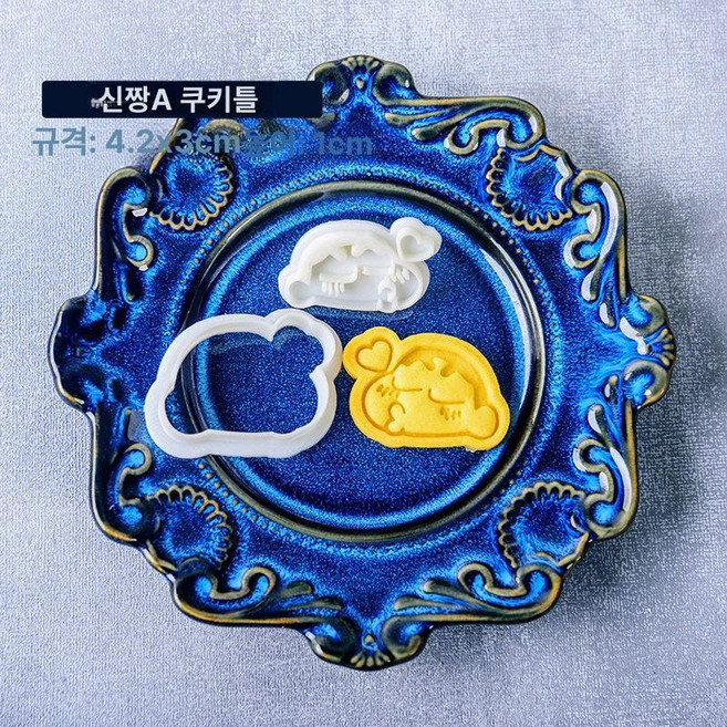 유용한 쿠키틀 22종, E1383 신짱, 1개