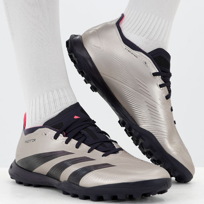 아디다스 성인 풋살화 축구화 인조잔디용 짧은 잔디용 축구 신발 족구화 터프화 맨땅용 싸커슈즈