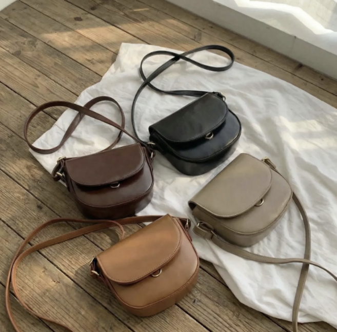 콩알만한게 데일리 미니 크로스백