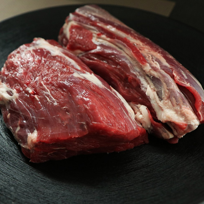 [한우공장] 1+ 등급 이상 한우 소고기 사태, 1개, 500g