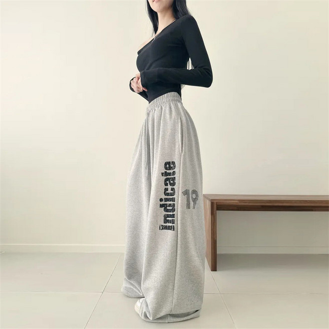 여성바지 트레이닝바지 여름바지 와이드팬츠 여성 루즈핏 밴딩 레트로 레터링 데일리 캐주얼 편한 바지 LYM26032057 28