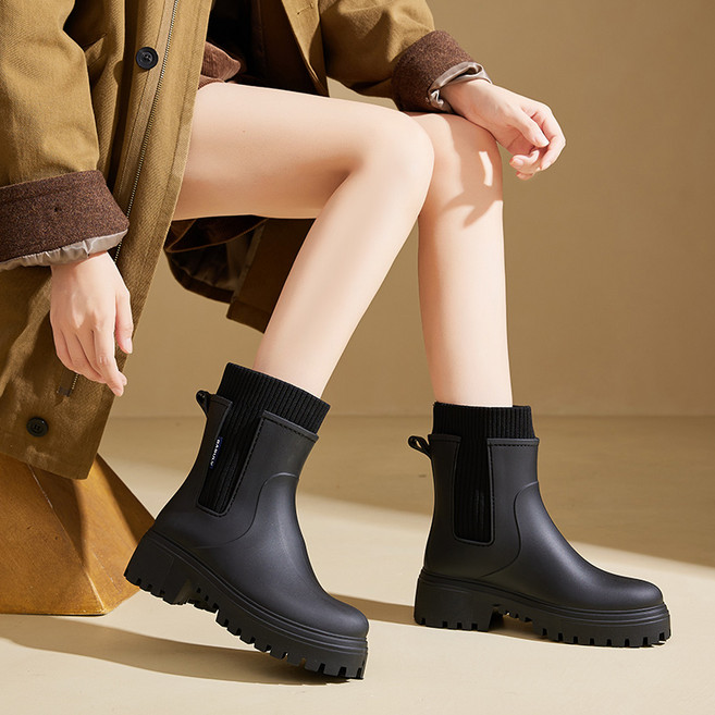 YANGTA 패션 심플 여성 레인부츠 장마 가벼운 방수 미끄럼방지 장화