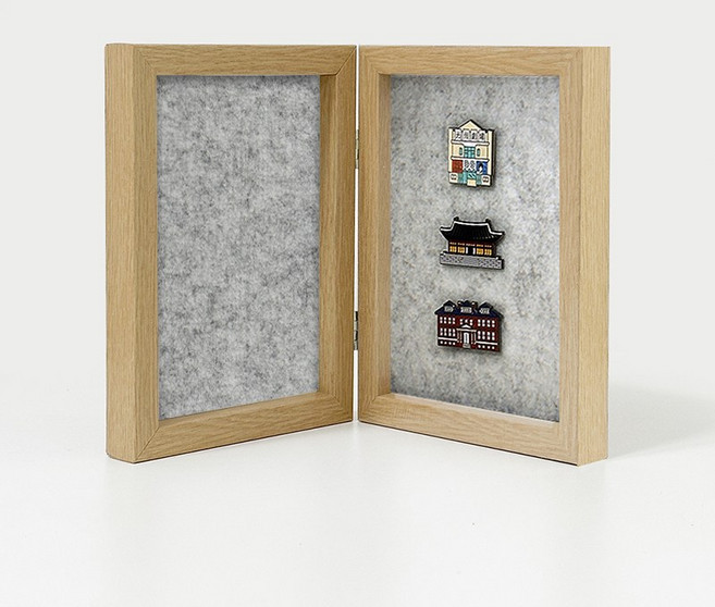 뱃지 프레임 5X7 양면 접이식 핀 뱃지 보관 액자, 1개, 오크