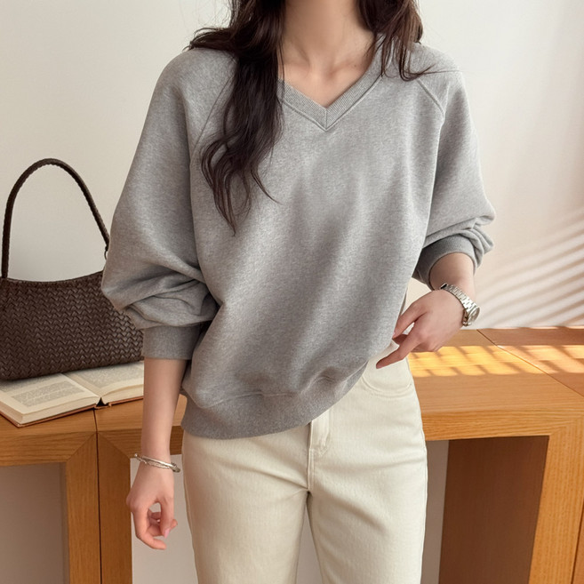 데일리앤 무트 브이넥 나그랑 오버핏 쭈리 면 맨투맨 여성 빅사이즈 긴팔 티셔츠