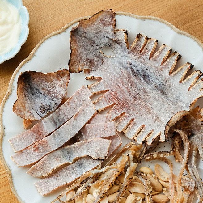 속초 수미네 국내산 동해안 마른오징어 말린 건조오징어 건어물 10미, 10개, 400g