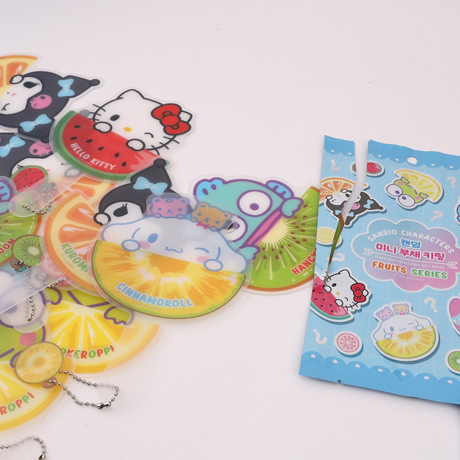 산리오캐릭터즈 랜덤 미니 부채 키링 1P 여름나기 단체선물, 1개