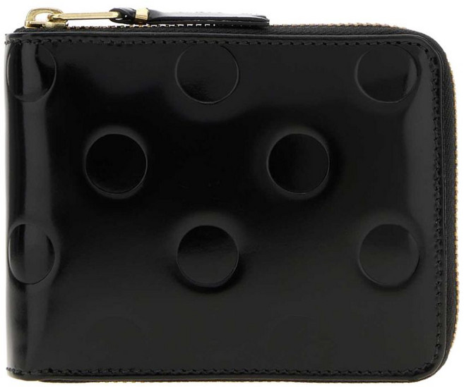 5위 - 꼼데가르송 debossed polka-dot wallet