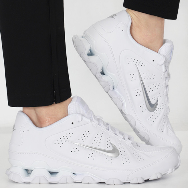 나이키 리엑스 8 NSW SL 데일리 헬스 겸용 운동화