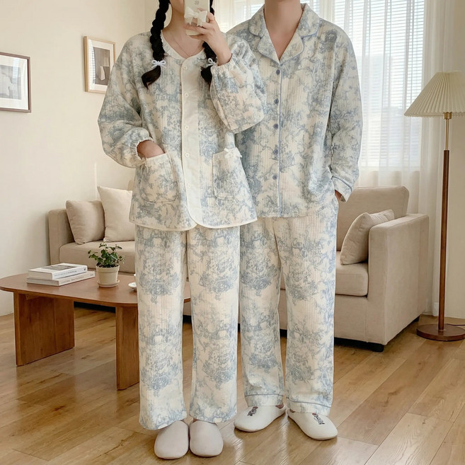 러빙리 누빔레브 겨울 도톰한 커플 파자마 수면 긴팔 잠옷 홈웨어 상하세트