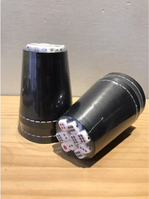 骰盅骰子吹牛道具組, 1個, 黑色