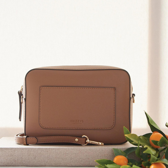 헤지스 CELIA 포켓 심플 미니 크로스백